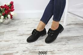 Chaussures 18